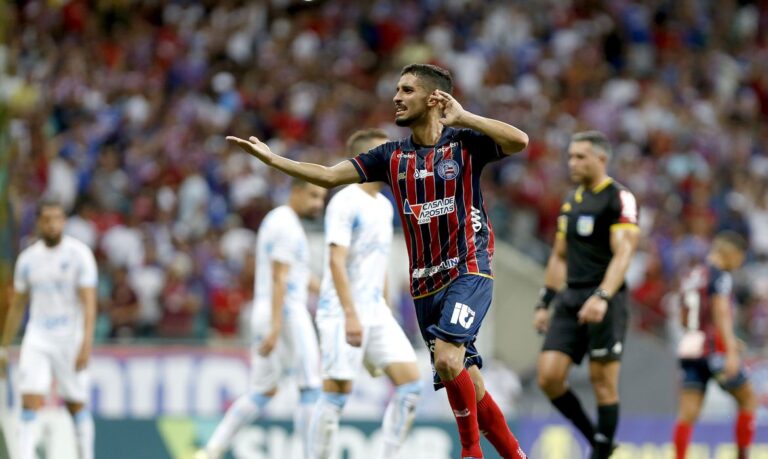 Série B: Bahia goleia Londrina e se mantém na ponta