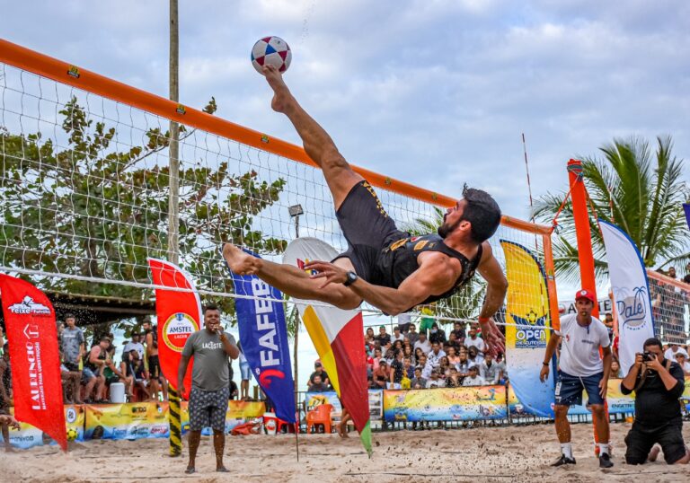 II Porto Seguro Open de Futevôlei no Arraial d’Ajuda