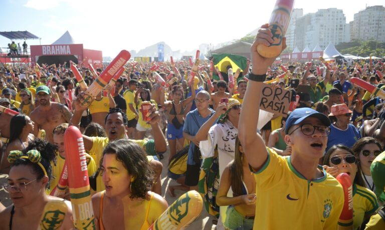 Derrota brasileira contra Camarões frustra torcedores no Rio