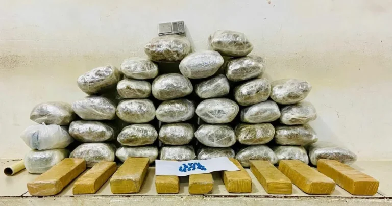 Dois são presos e mais de 40 kg de drogas foram apreendidos no sudoeste da BA; maconha, crack e cocaína estão entre entorpecentes