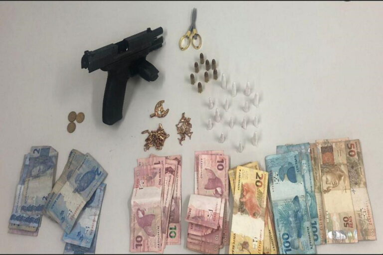 Suspeito de tráfico em três de bairros da capital é morto após confronto com PMs
