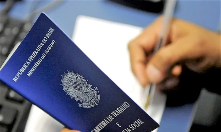 SineBahia divulga vagas de emprego em Senhor do Bonfim e Paulo Afonso; confira lista de oportunidades