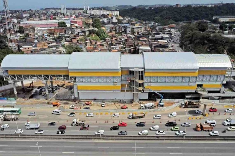 Implantação de teleférico entre Suburbana até o metrô está em fase de estudos, diz Bruno Reis