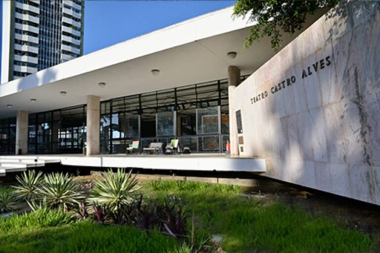 Decepou? Operário Sofre Acidente Em Obra Do TCA