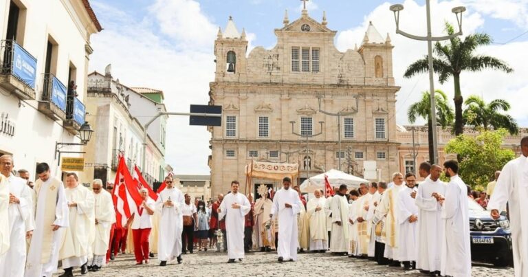 Corpus Christi: Confira As Missas E Procissões Em Salvador