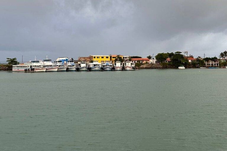 Travessia Salvador-Mar Grande Segue Suspensa Pelo Segundo Dia Devido Ao Mau Tempo