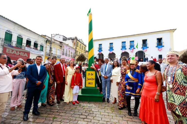 MP Da Bahia Realiza Atendimentos Sociais Em Cachoeira Durante O 2 De Julho