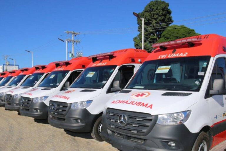 Funcionário Sofre Descarga Elétrica Durante Manutenção Em Poste No Centro Administrativo Da Bahia