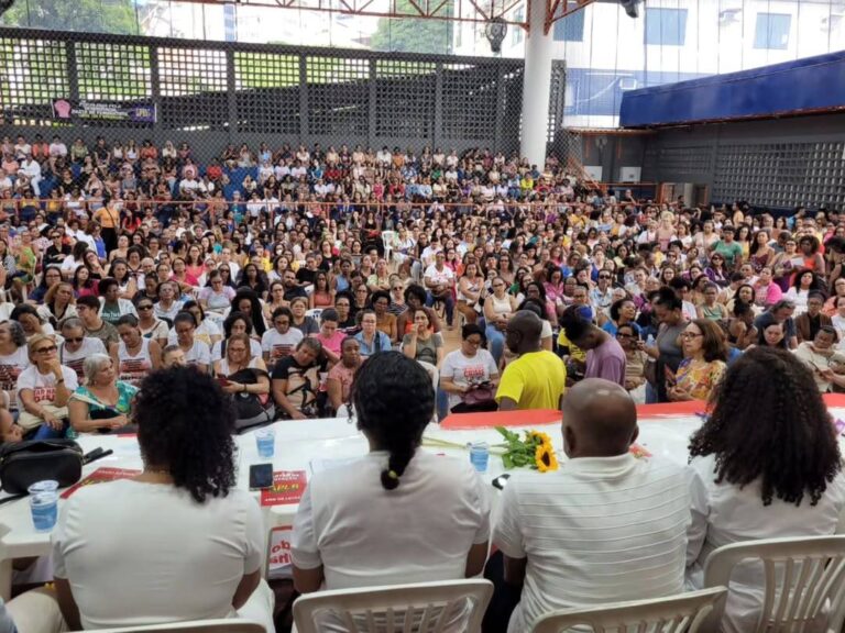 Acabou! Professores Municipais De Salvador Encerram Greve Após 74 Dias