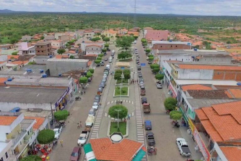 Pintadas Abre Concurso Com 77 Vagas E Salários De Até R$ 3,5 Mil