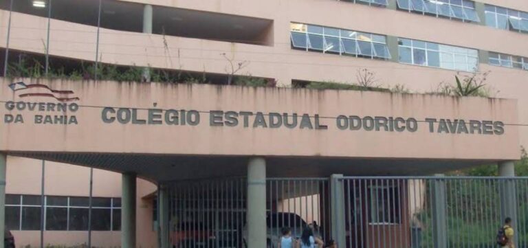 Leilão Do Odorico Tavares é Suspenso Horas Após Anúncio