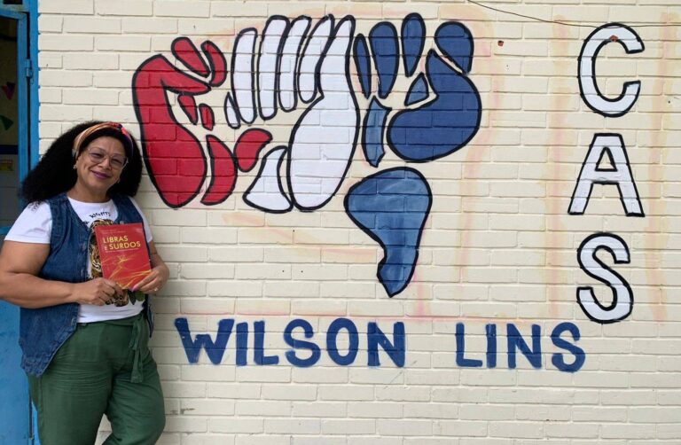 Professora Baiana é Finalista Do Prêmio Jabuti Acadêmico