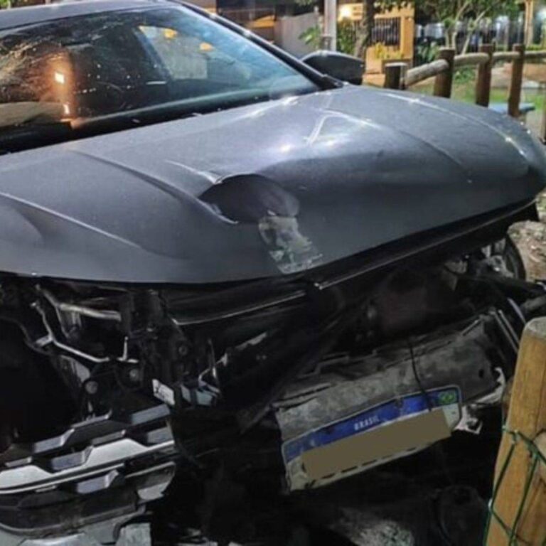 VÍDEO: Motorista Invade Praça Ao Tentar Fugir De Blitz Na Pituba