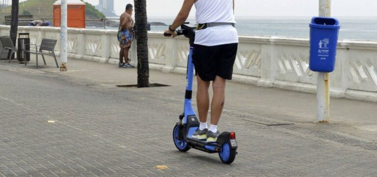 Mais De 10 Mil Usuários Foram Flagrados Em Uso Irregular De Patinetes Elétricos Em Salvador