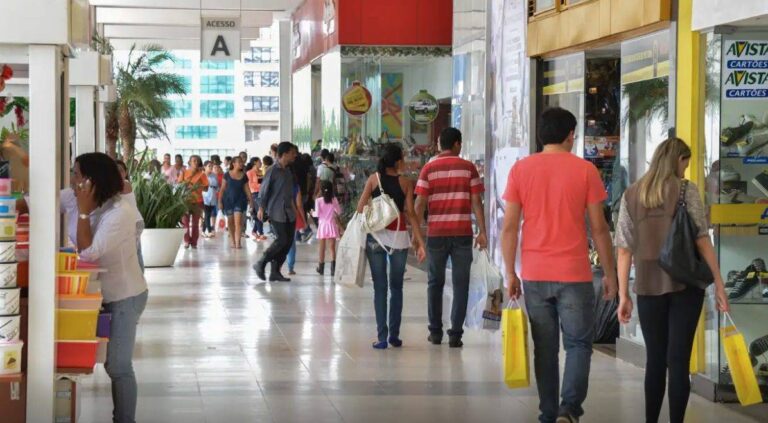 Feriado Do Comerciário: Confira O Que Vai Funcionar Em Salvador E RMS Na Segunda (20)