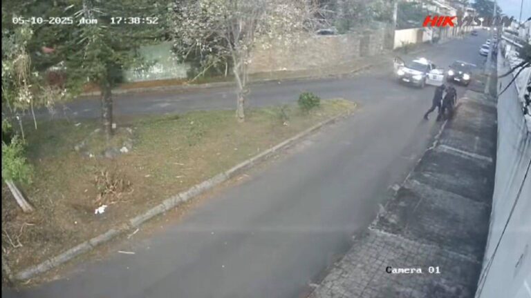 Homem é Agredido Por Guardas Municipais Após Blitz Em Itapuã
