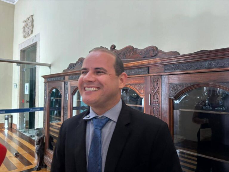 Randerson Leal Defende Gratuidade Em Estacionamentos De Shoppings Em Salvador