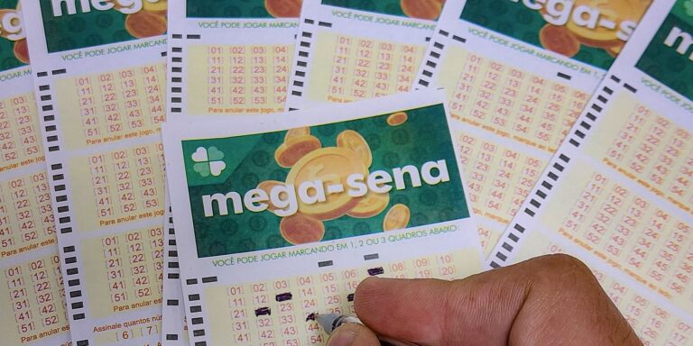 Nenhum apostador acerta as seis dezenas da Mega-Sena; veja números