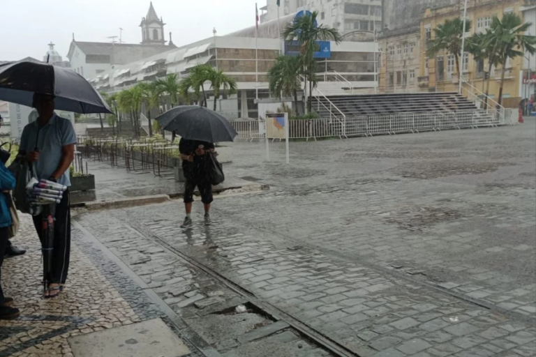 Inmet Emite Alerta Amarelo De Chuvas Intensas Para Mais De 150 Cidades Da Bahia