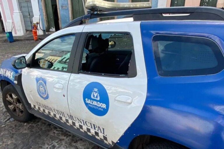 Viatura Da Guarda Municipal é Apedrejada Em Ponto Turístico De Salvador