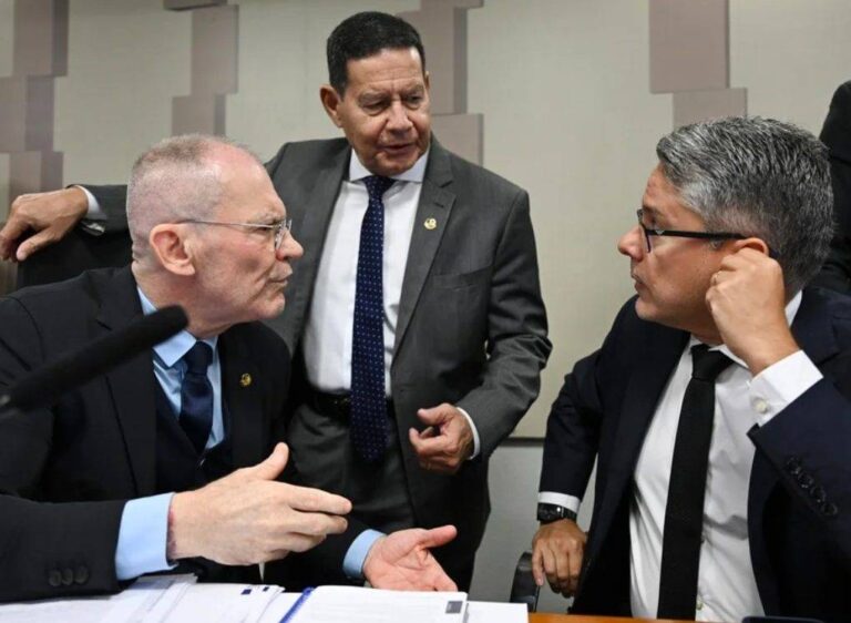 CPI Aprova Convites Para Ouvir Moraes E Toffoli Sobre Caso Banco Master