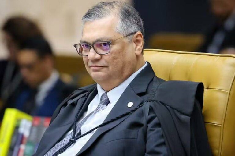 STF Manda Cortar Penduricalhos Para Conter Supersalários