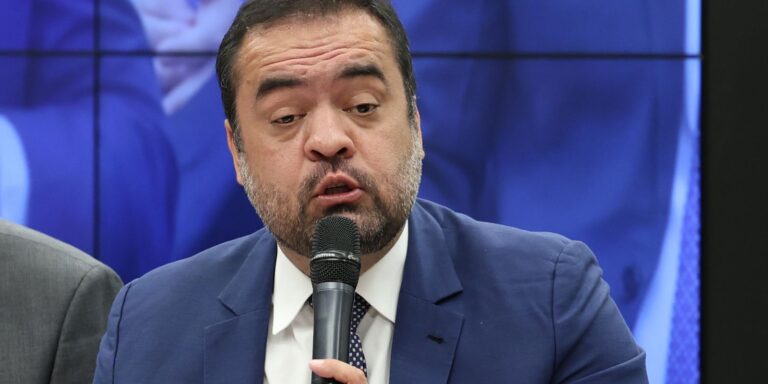 Inelegível até 2030: TSE, por 5 a 2, condena ex-governador do RJ