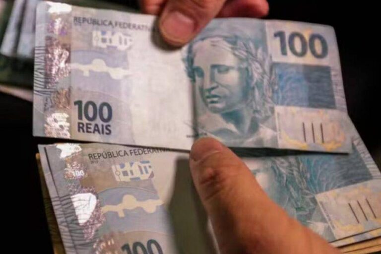 Projeto De Lei Prevê Salário Mínimo Para Todos Os Estagiários No Brasil