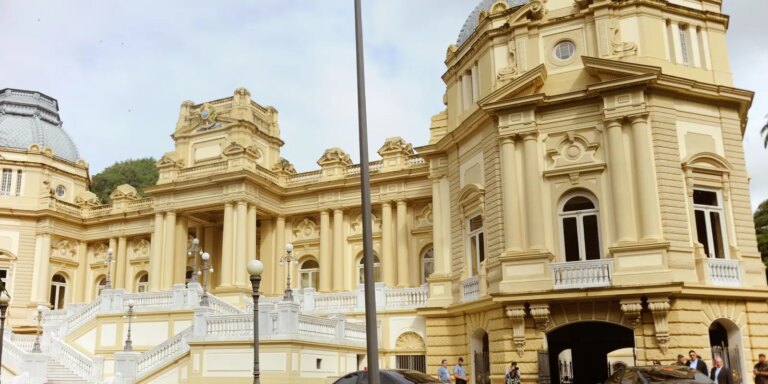 STF vai decidir se eleição para governo do RJ será direta ou indireta