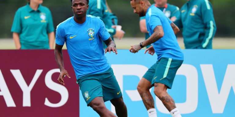 Seleção Brasileira pega a Escócia em busca do primeiro lugar no grupo