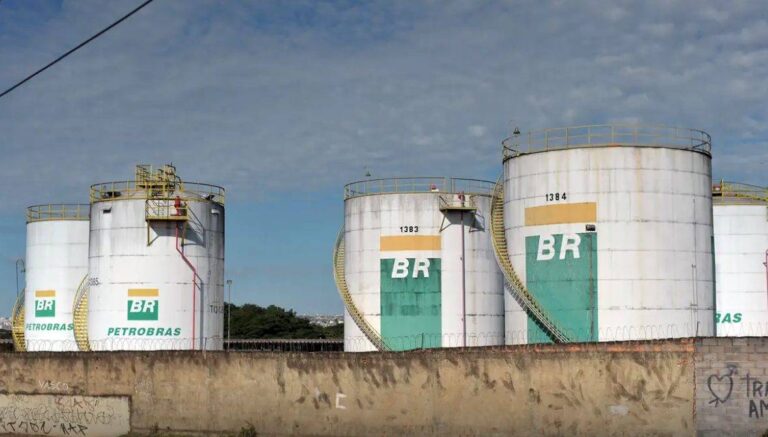 Polícia Civil Do DF Prende Trio Que Cavou Túnel Para Furtar Combustível De Oleoduto Da Petrobras