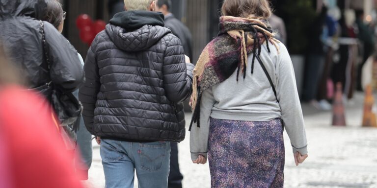 Inverno chega com frio intenso no Sul e calor em boa parte do país