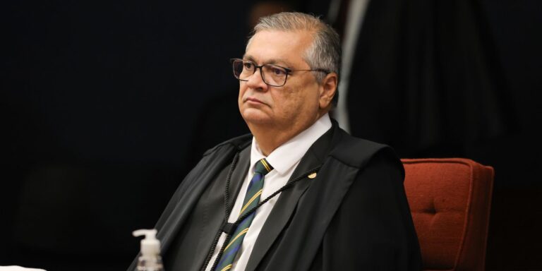 De 21 partidos, 10 deles enviam explicações sobre emendas ao STF