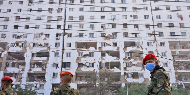 Anos de sanções dos EUA à Venezuela dificultam resposta a terremotos