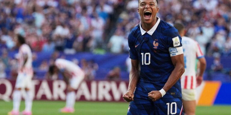 França e Espanha abrem semifinais da Copa do Mundo nesta terça (14)