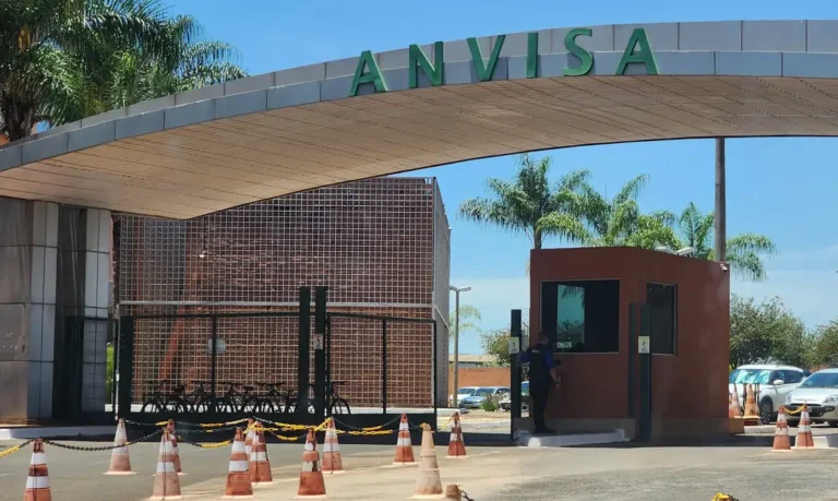 Anvisa Determina Recolhimento De Lotes De água Mineral E Suspende Venda De Bebidas
