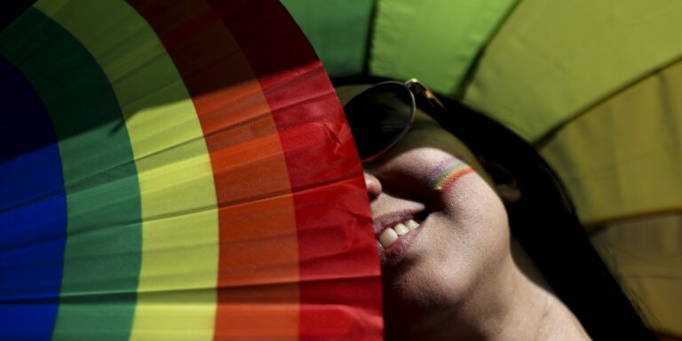 Parada do Orgulho LGBT+ começa logo mais na Esplanada dos Ministérios