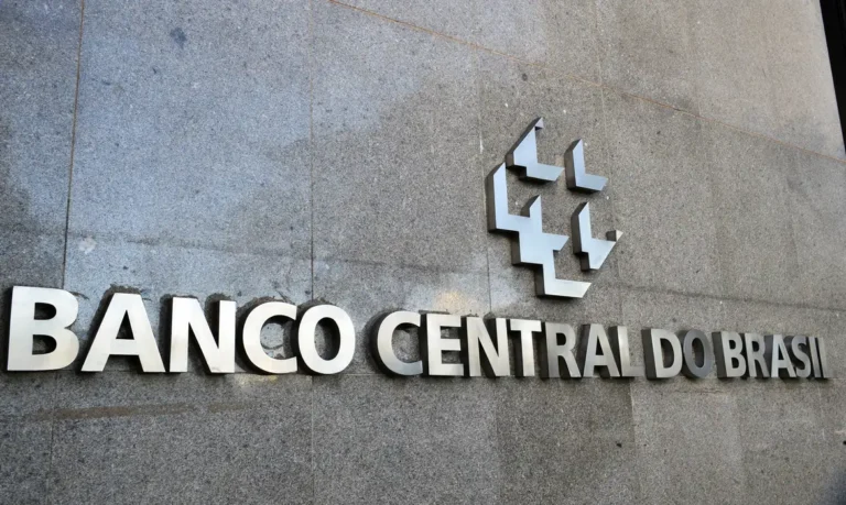 Selic Cai Para 13,75% Em Novo Corte Do Banco Central
